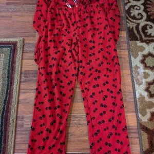 Red Floral Women's Pajama Set
